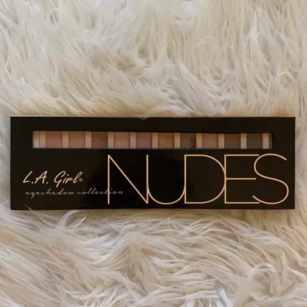LA girl eyeshadow collection nudes Nine shimmer